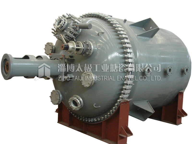 太極開(kāi)式搪玻璃反應(yīng)釜 