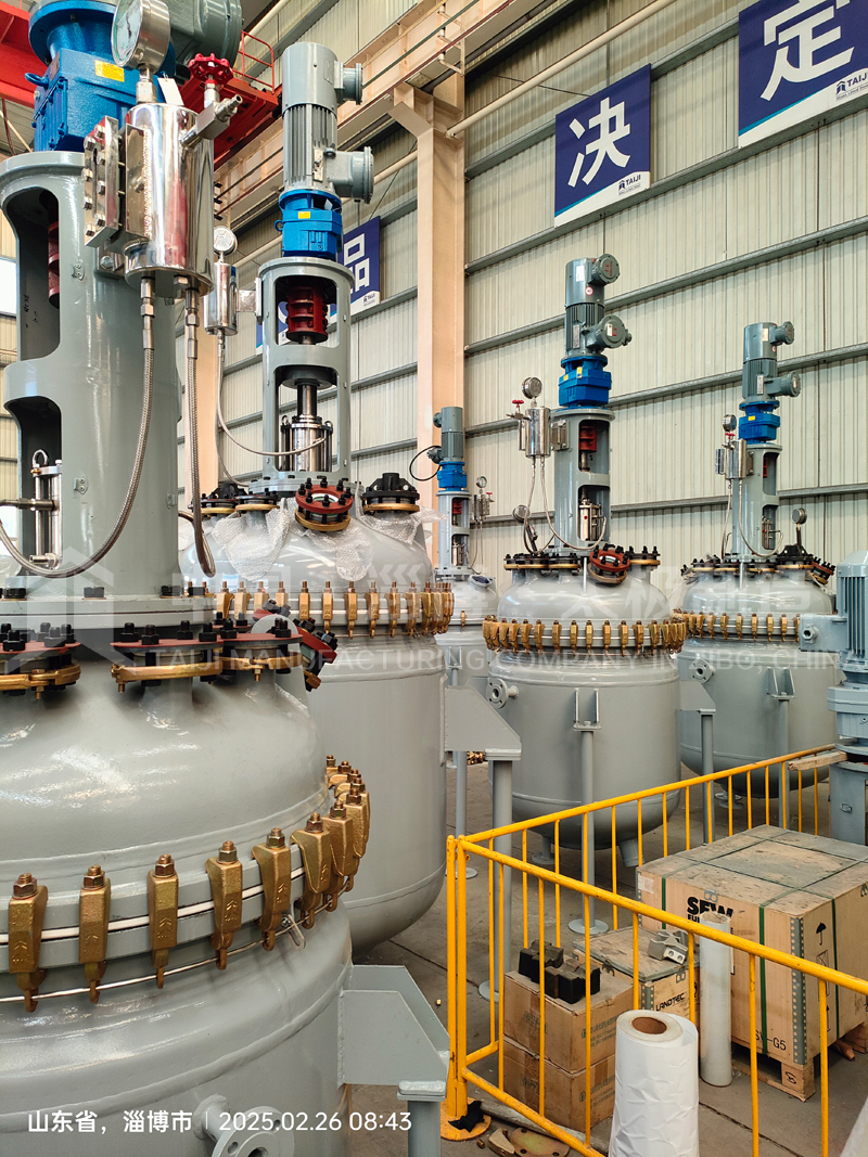 太極搪玻璃設備出口車間直擊：品質(zhì)出海正當時