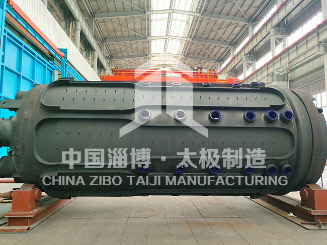 行業(yè)極限挑戰(zhàn)！這款非標(biāo)搪玻璃反應(yīng)釜?jiǎng)?chuàng)兩項(xiàng) “最難” 紀(jì)錄